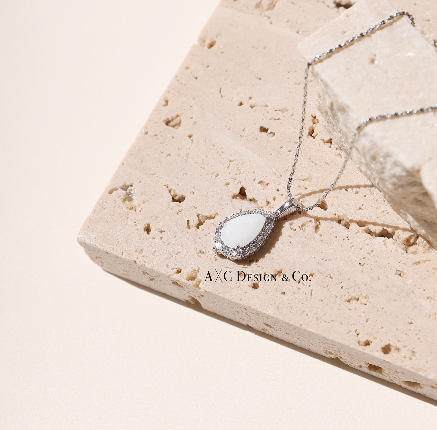 Grand Teardrop Breastmilk Necklace (DIY KIT)