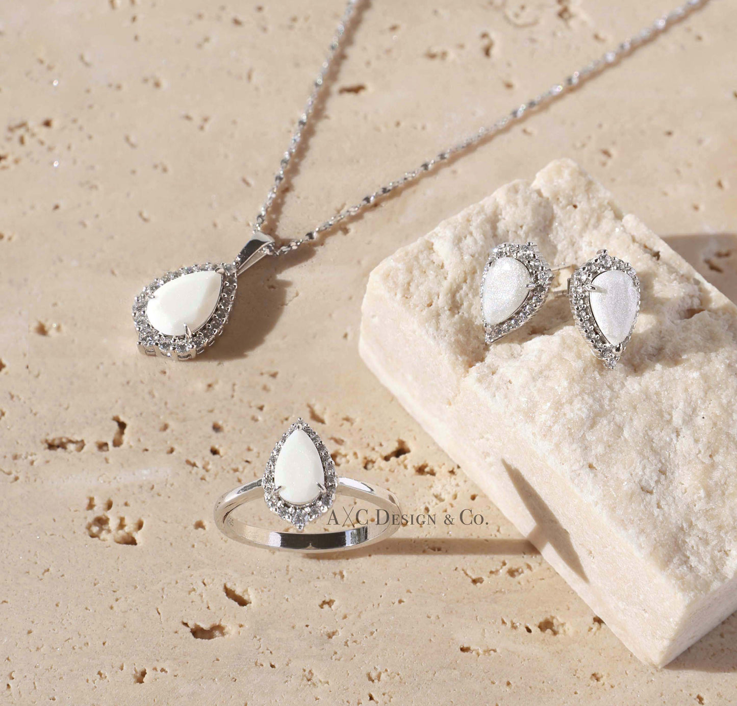 Grand Teardrop Breastmilk Jewelry Set (DIY KIT)