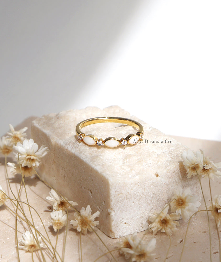 Minimalist Solid 18K Gold Marquise Breastmilk Band (DIY Kit)
